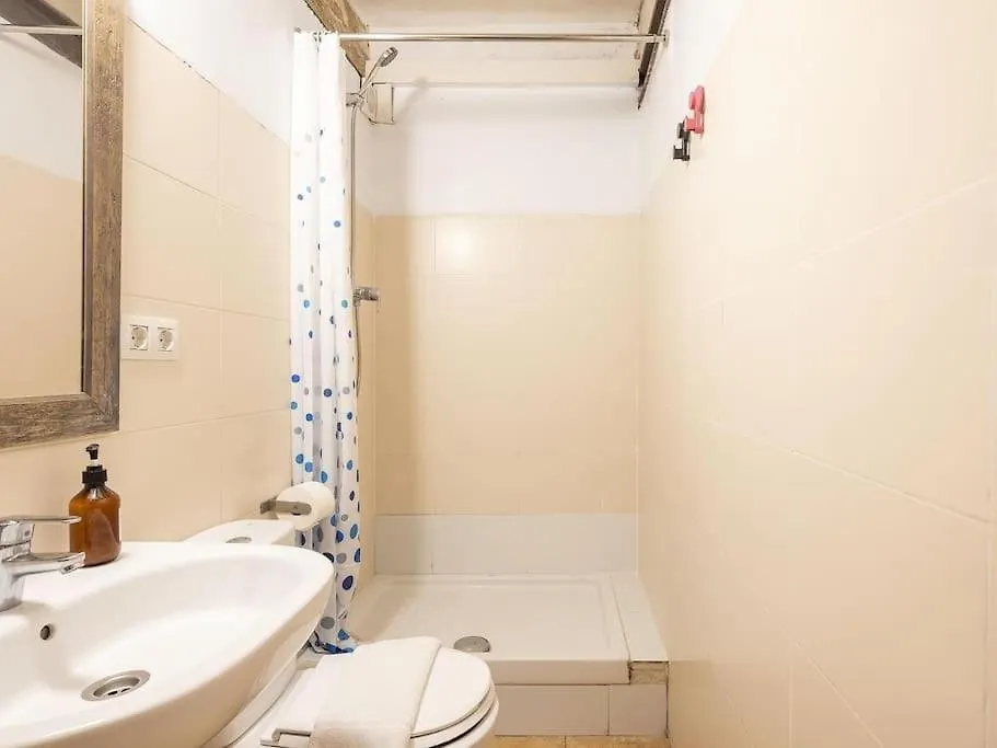 Las Ramblas, Comfort In Bcn For 8 Persons 바르셀로나