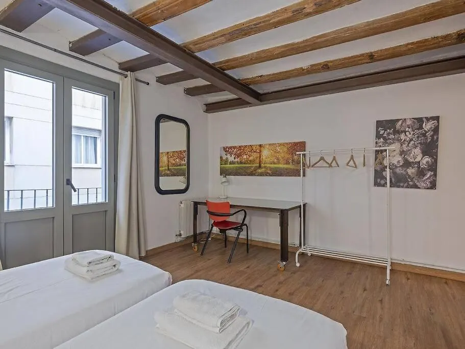 Las Ramblas, Comfort In Bcn For 8 Persons 바르셀로나 아파트