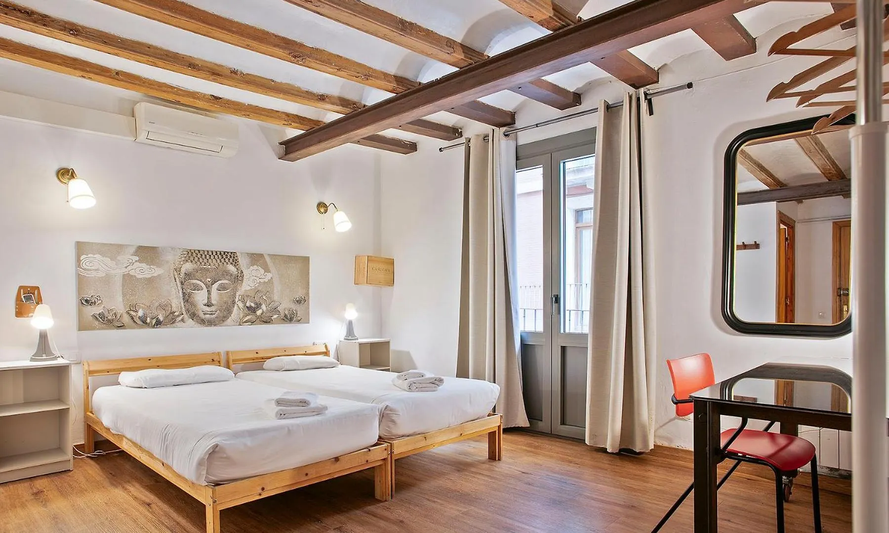 Las Ramblas, Comfort In Bcn For 8 Persons 바르셀로나 0*,  스페인
