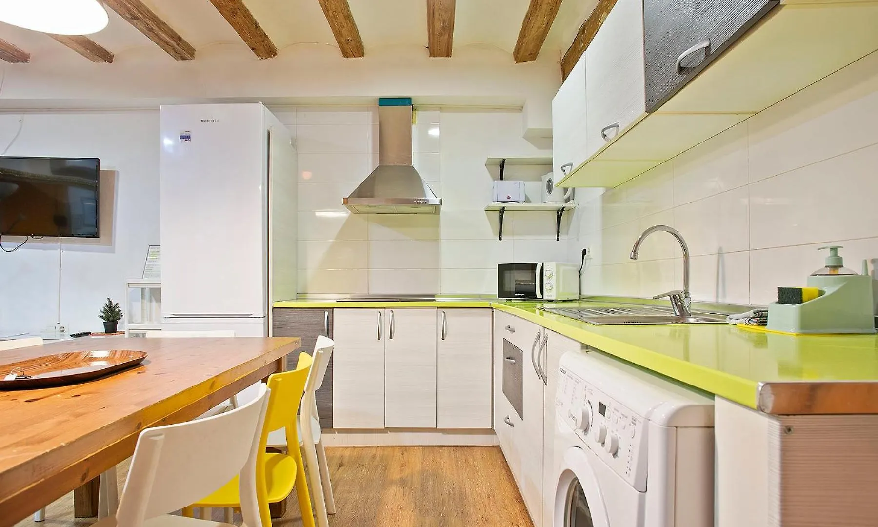 Las Ramblas, Comfort In Bcn For 8 Persons Barcelona Hiszpania